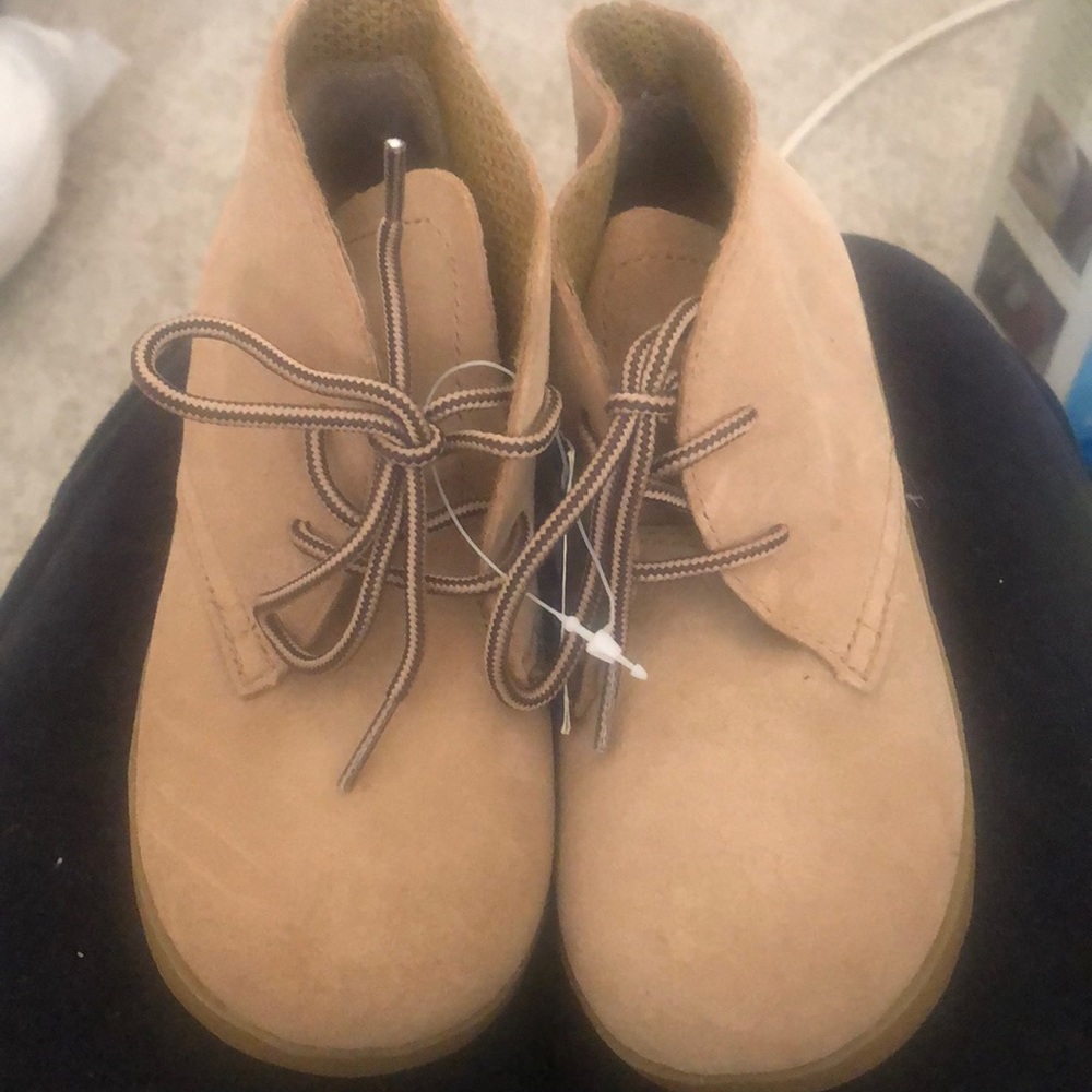 Adorable suede/leather boys boots